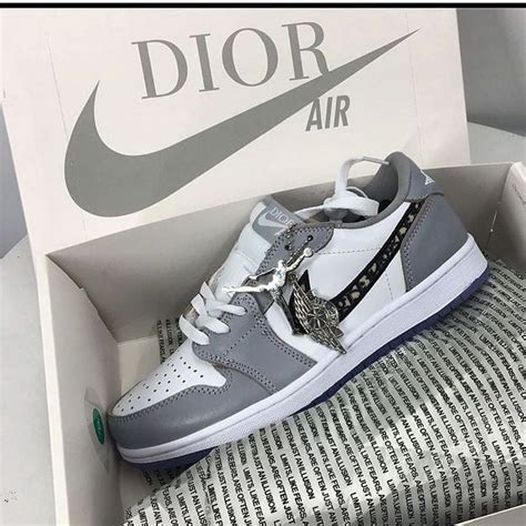 nike dior kaufen|how much are nike dior.